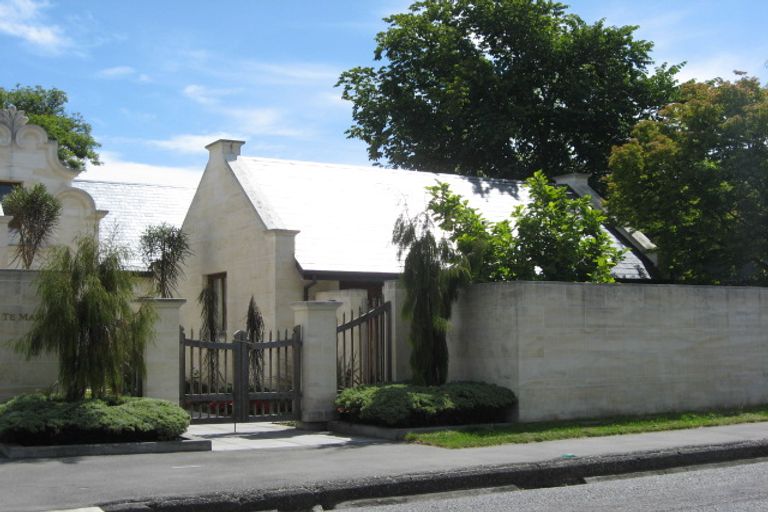 Photo of property in 29 Garden Road, Merivale, Christchurch, 8014