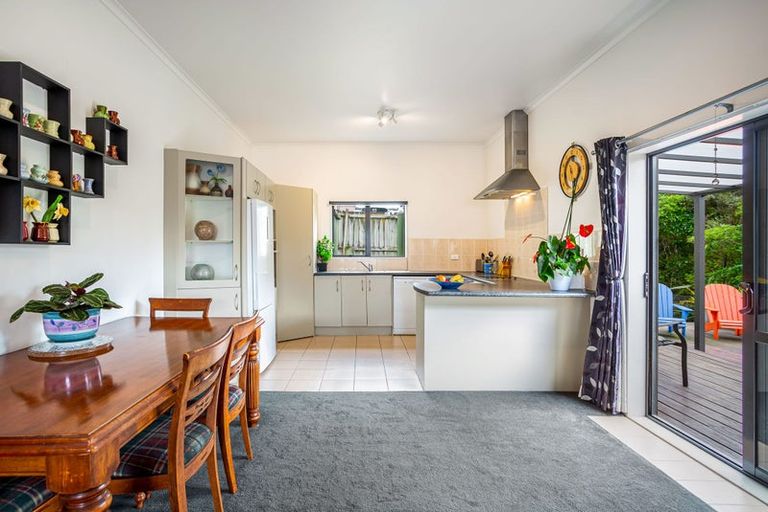 Photo of property in 11a Westglen Place, Ranui, Auckland, 0612