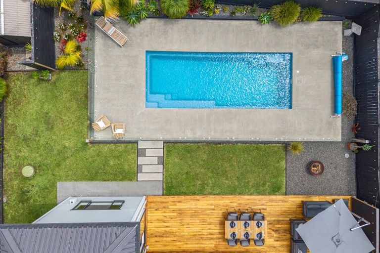 Photo of property in 15 William Blake Way, Riverhead, 0820