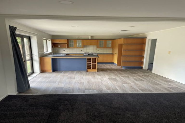 Photo of property in 8 Worley Place, St Johns, Auckland, 1072