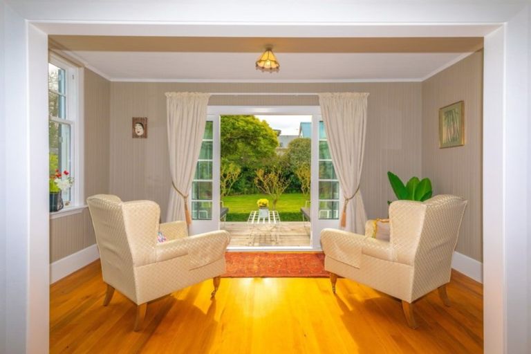 Photo of property in 1 Thornycroft Street, Fendalton, Christchurch, 8052