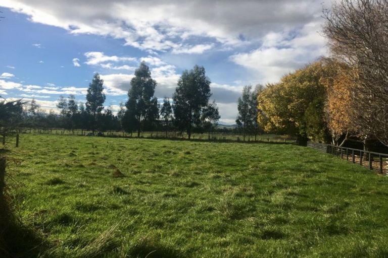 Photo of property in 1781 Dipton Winton Highway, Centre Bush, Winton, 9782