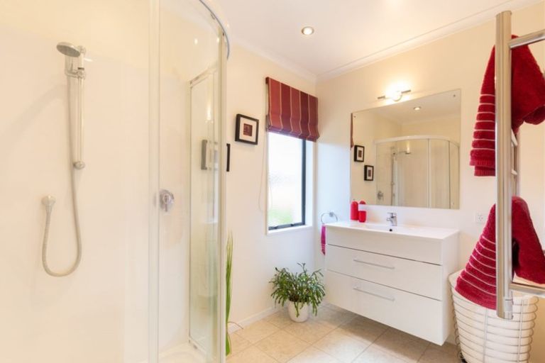 Photo of property in 1/25 Stead Crescent, Stoke, Nelson, 7011