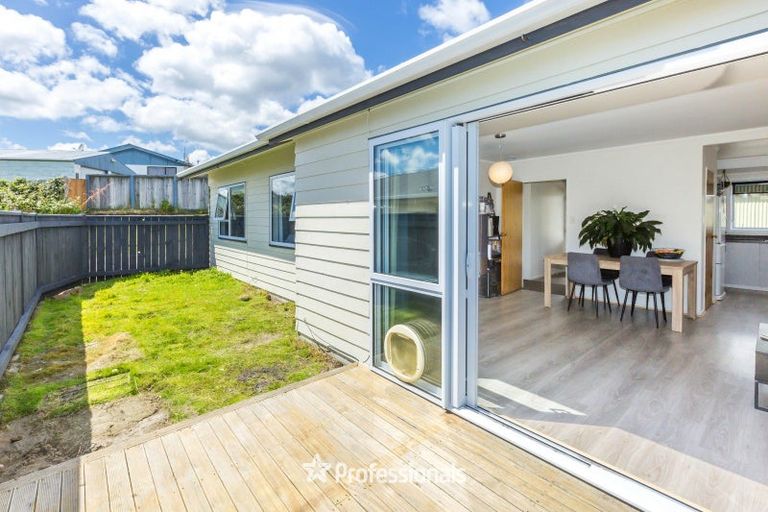 Photo of property in 1/85 Kingsley Street, Stokes Valley, Lower Hutt, 5019
