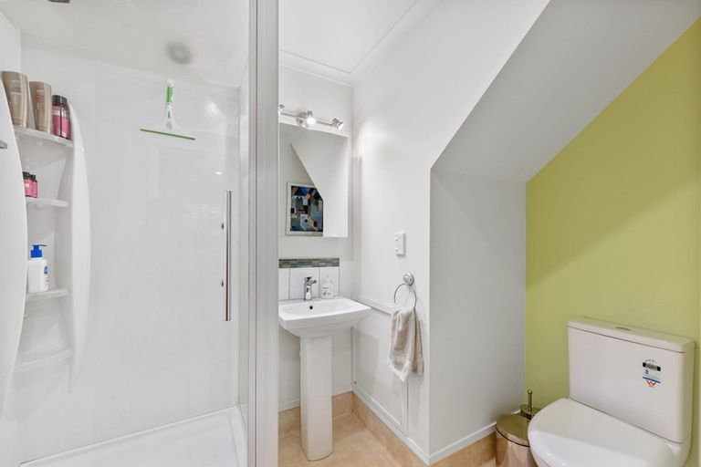 Photo of property in 53 Mount Street, Nelson South, Nelson, 7010