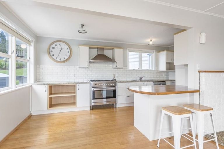 Photo of property in 12 Walton Avenue, Warkworth, 0910