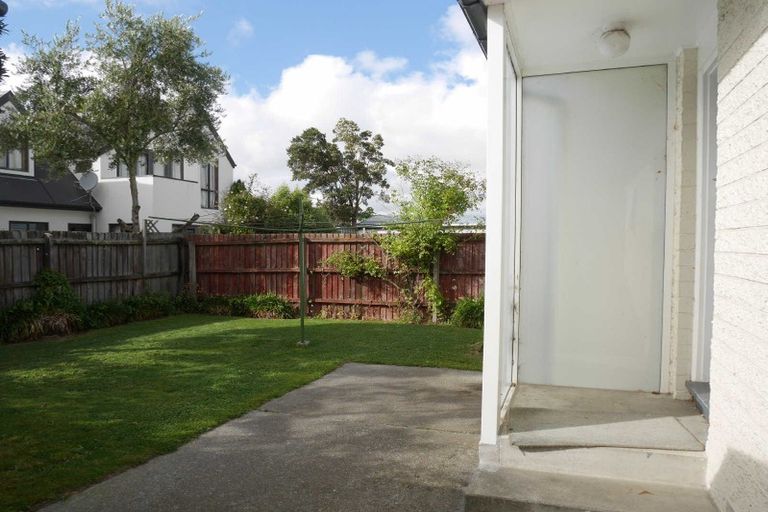 Photo of property in 10 Darvel Street, Riccarton, Christchurch, 8011