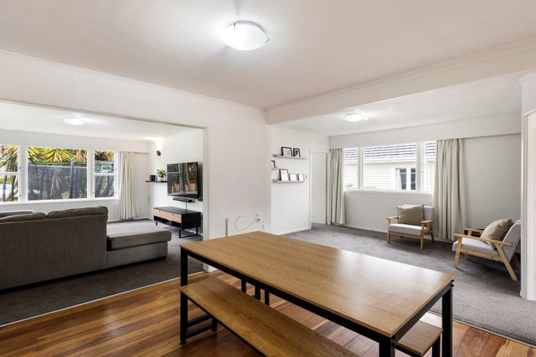 Photo of property in 5 Sutton Crescent, Hillcrest, Hamilton, 3216