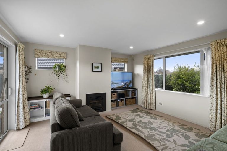 Photo of property in 50 Somerville Crescent, Aidanfield, Christchurch, 8025