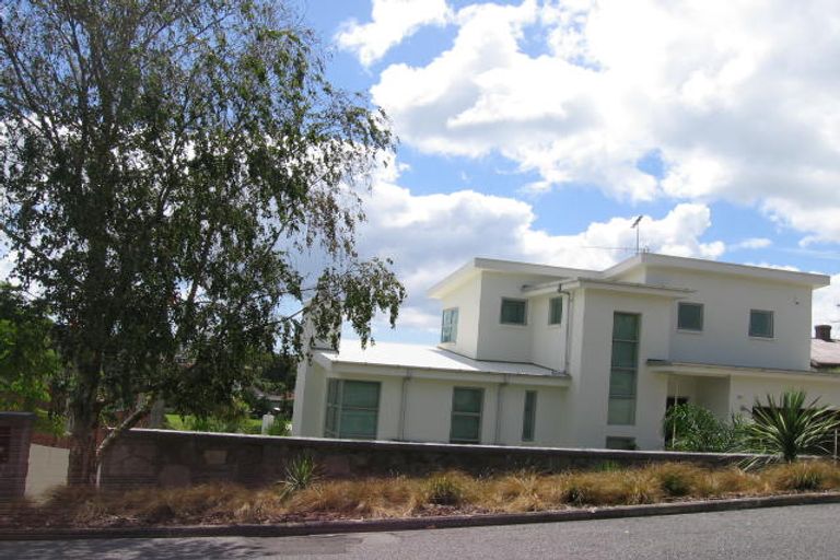 Photo of property in 41b Prospect Terrace, Milford, Auckland, 0620