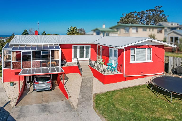 Photo of property in 90 Wansbeck Street, Holmes Hill, Oamaru, 9401