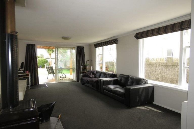 Photo of property in 16 Stuart Street, Hawthorndale, Invercargill, 9810