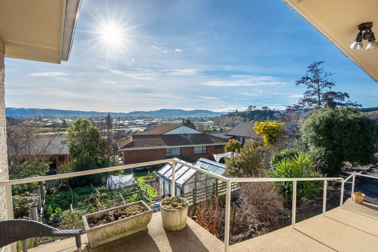Photo of property in 37 Clyde Street, Kinmont Park, Mosgiel, 9024