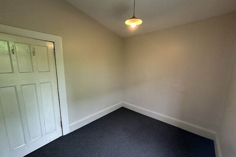 Photo of property in 17 Dilworth Street, Riccarton, Christchurch, 8011