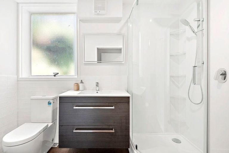 Photo of property in Matai Moana, 3/178 Oriental Parade, Oriental Bay, Wellington, 6011