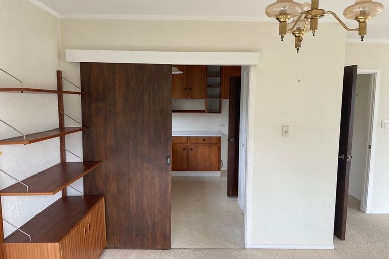 Photo of property in 1/37 Shanaway Rise, Hillcrest, Auckland, 0627