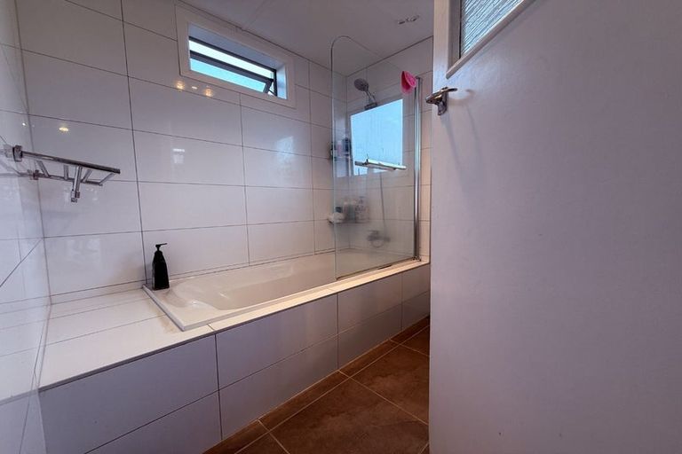 Photo of property in 34 Matlock Street, Woolston, Christchurch, 8062