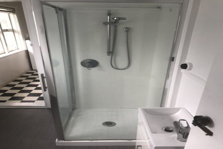 Photo of property in 105 Suva Street, Upper Riccarton, Christchurch, 8041