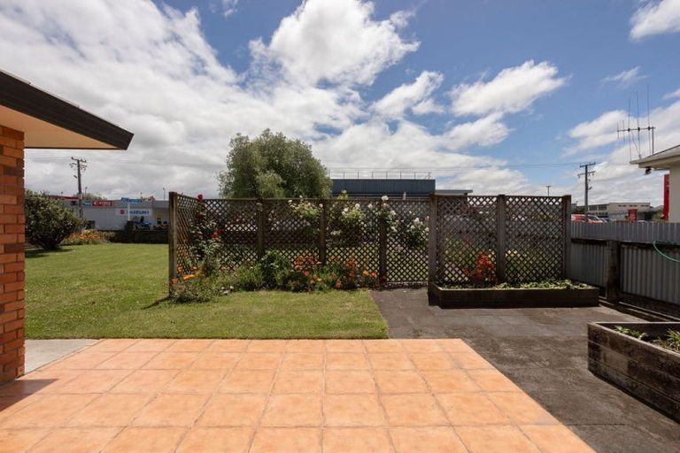 Photo of property in 1a Alma Street, Dannevirke, 4930