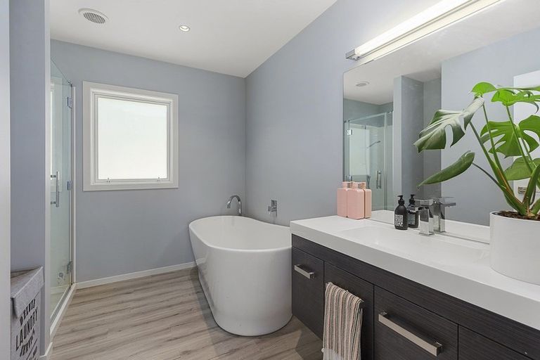 Photo of property in 79 Downing Street, Crofton Downs, Wellington, 6035