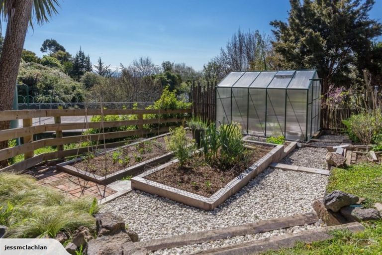 Photo of property in 62 Hackthorne Road, Cashmere, Christchurch, 8022
