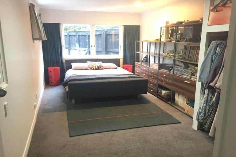 Photo of property in 43 Delhi Crescent, Khandallah, Wellington, 6035