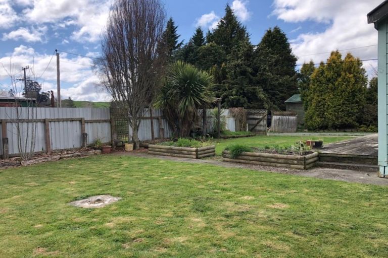 Photo of property in 2526 Rangiwahia Road, Rangiwahia, Kimbolton, 4774