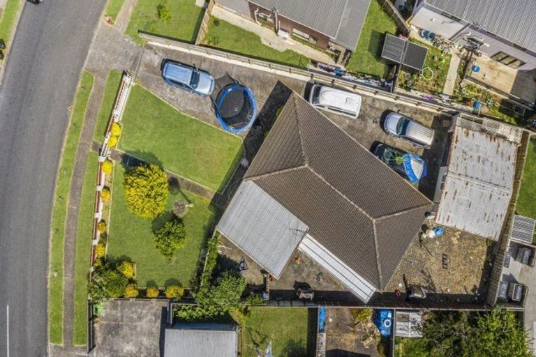 Photo of property in 3 Poutini Place, Manurewa, Auckland, 2102