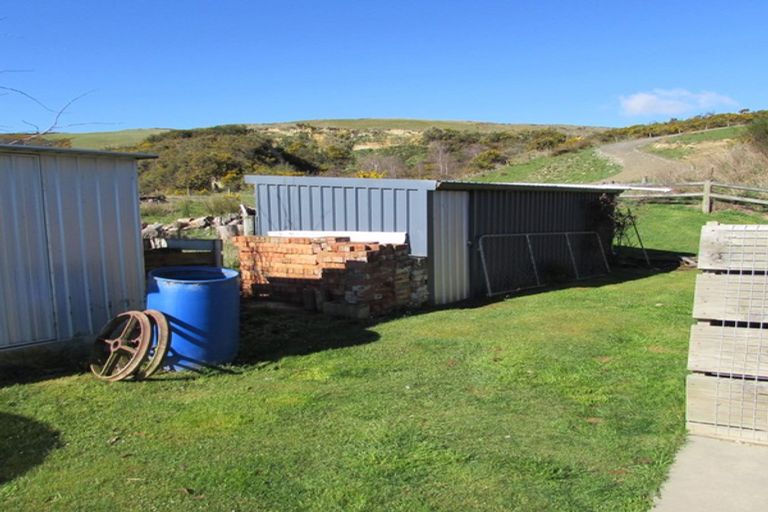 Photo of property in 54 Welshmans Gully Road, Waikaia, 9778