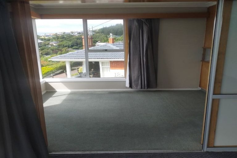 Photo of property in 16 Seaview Terrace, Kew, Dunedin, 9012