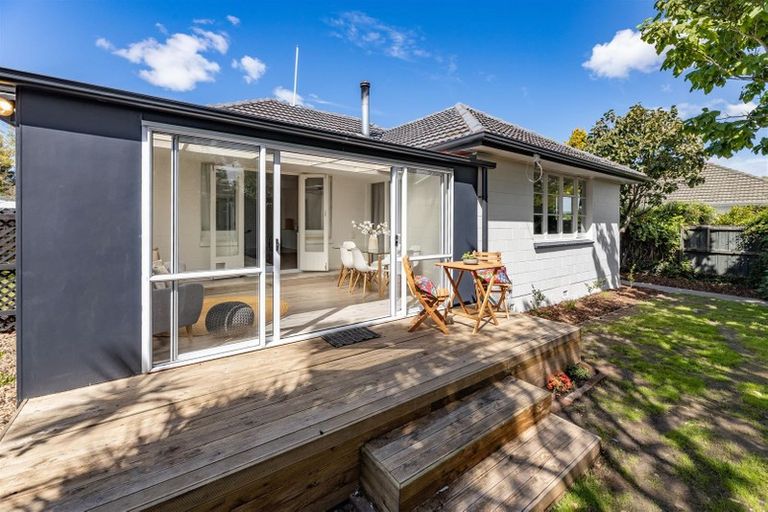 Photo of property in 124 Mcfaddens Road, St Albans, Christchurch, 8052
