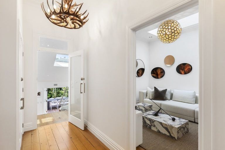 Photo of property in 11 Franklin Road, Freemans Bay, Auckland, 1011