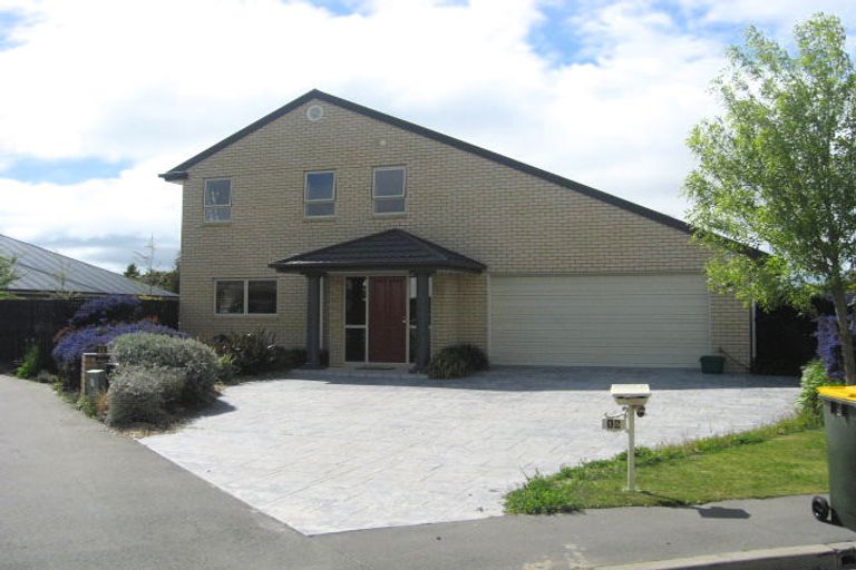Photo of property in 15 Dinglebay Place, Casebrook, Christchurch, 8051