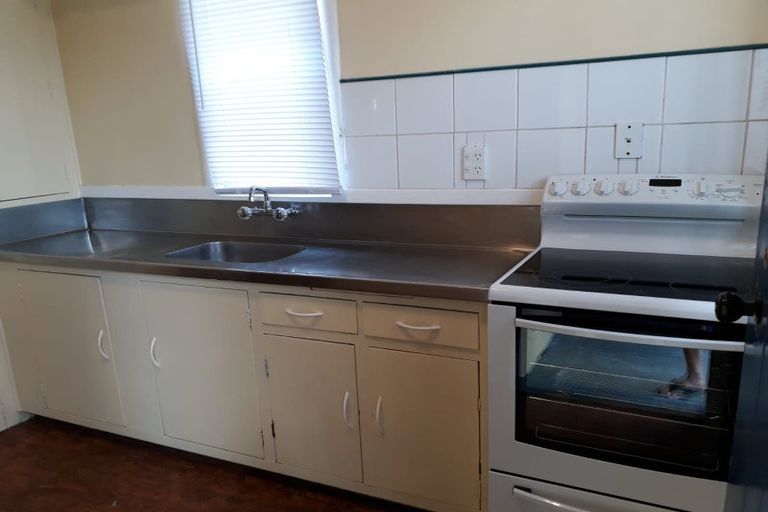 Photo of property in 1/58 Weymouth Road, Manurewa, Auckland, 2102