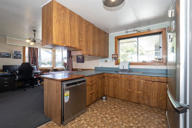 Photo of property in 99 Thomson Street, Tinwald, Ashburton, 7700