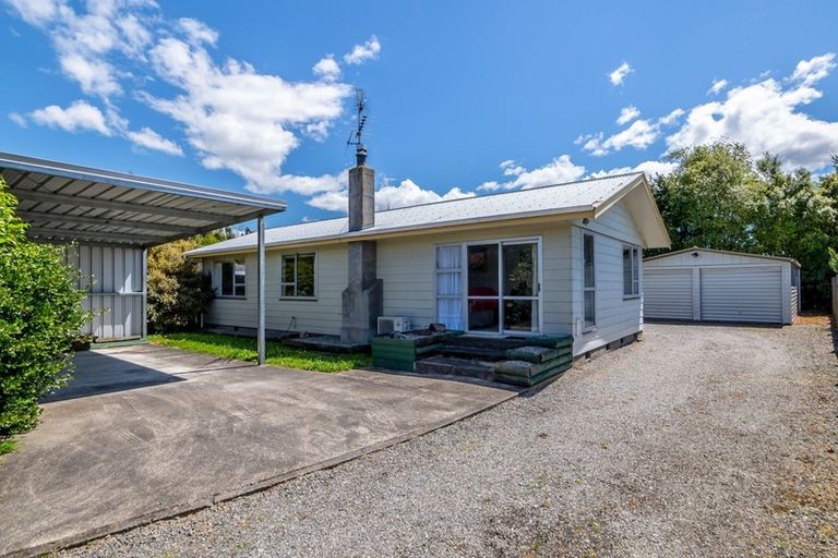 Photo of property in 24 Kupe Drive, Carterton, 5713