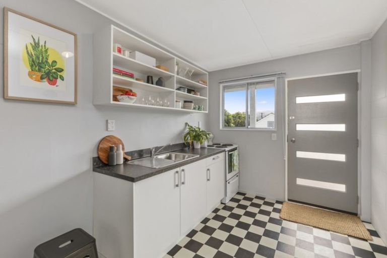 Photo of property in 5/197 Waiwhetu Road, Fairfield, Lower Hutt, 5011