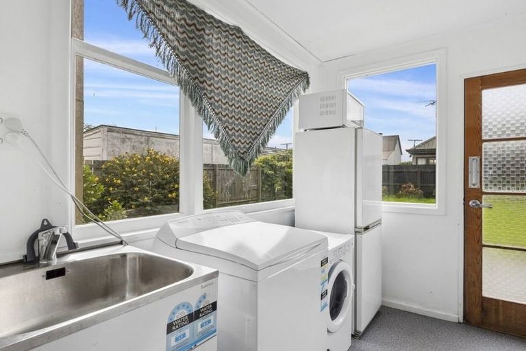 Photo of property in 69 Loyalty Street, Forbury, Dunedin, 9012