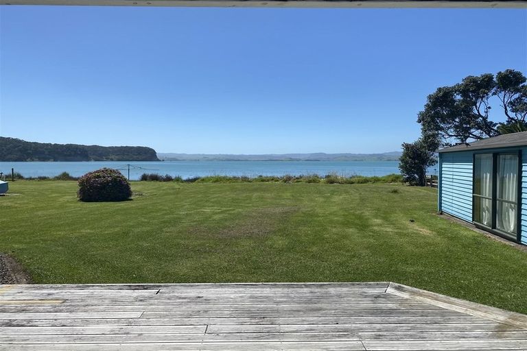Photo of property in 253 Pouewe Street, Kawhia, 3889