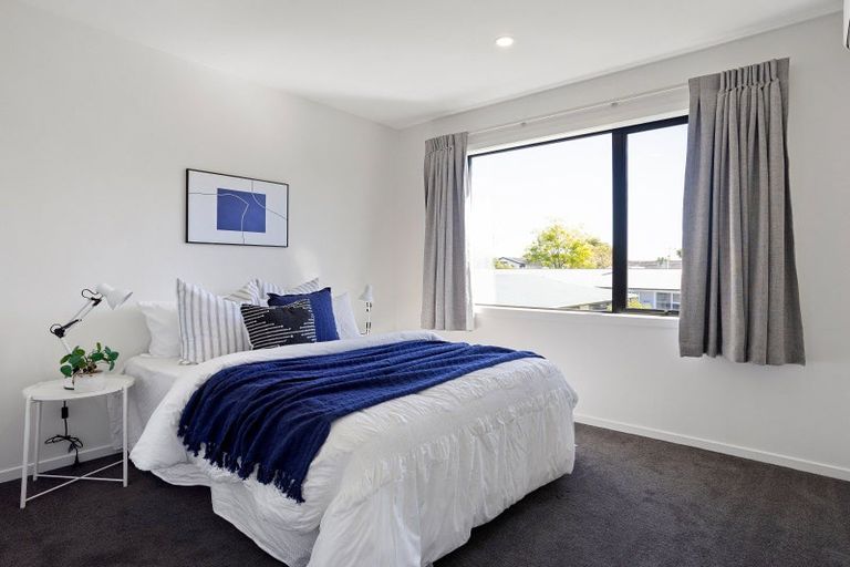 Photo of property in 32 Pulham Crescent, Queenwood, Hamilton, 3210