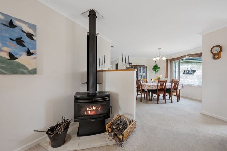 Photo of property in 68d Tuparekura Road, South Head, Helensville, 0874