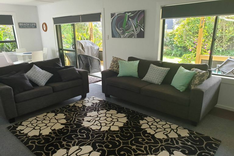 Photo of property in 50 Hillview Road, Waihi Beach, 3611