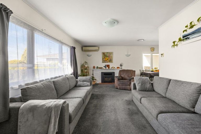 Photo of property in 71 Harold Holt Avenue, Onekawa, Napier, 4110