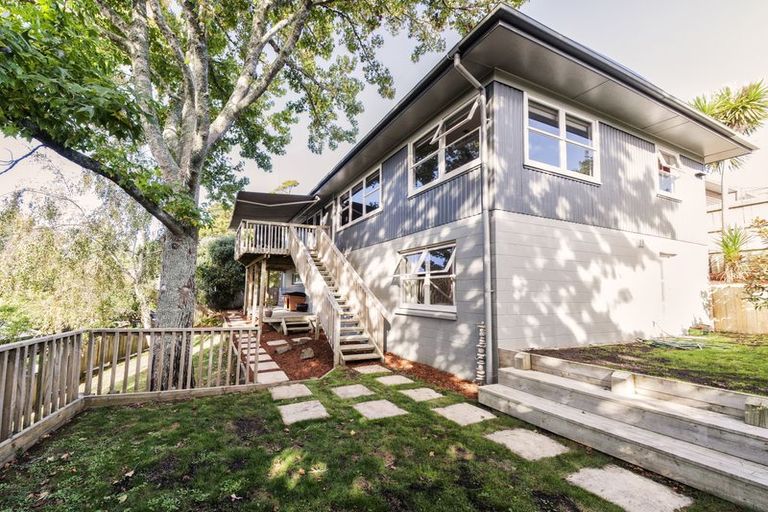 Photo of property in 1/179 Mokoia Road, Birkenhead, Auckland, 0626