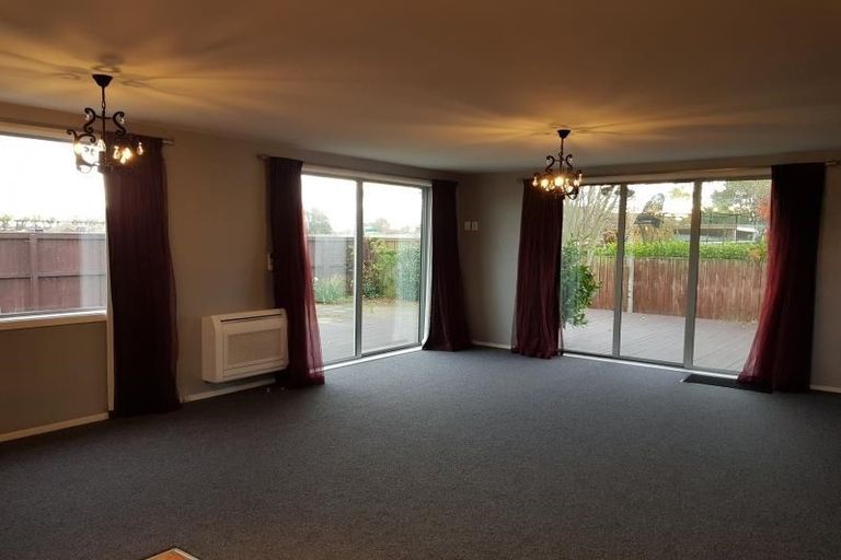 Photo of property in 2/275 Hendersons Road, Hoon Hay, Christchurch, 8025