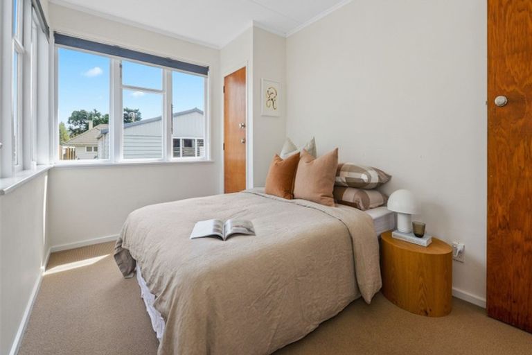 Photo of property in 4 Moule Place, Fairfield, Hamilton, 3214