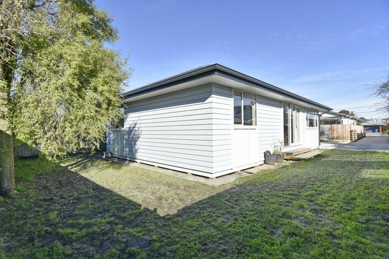 Photo of property in 49a Mackenzie Avenue, Woolston, Christchurch, 8023