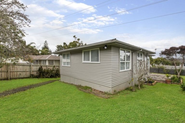 Photo of property in 95 Tennessee Avenue, Mangere East, Auckland, 2024