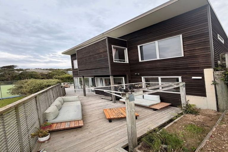 Photo of property in 1/46 Bracken Road, Paparangi, Wellington, 6037
