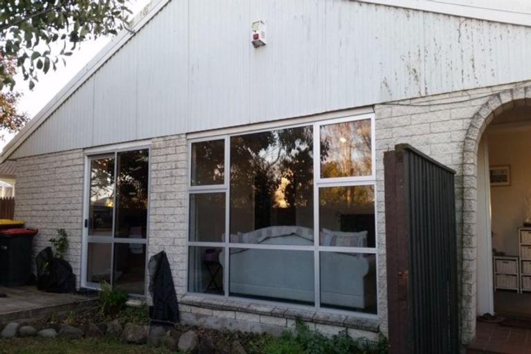 Photo of property in 1/45 Withells Road, Avonhead, Christchurch, 8042